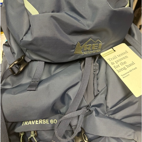 Reí co op back pack traverse 60 pack
